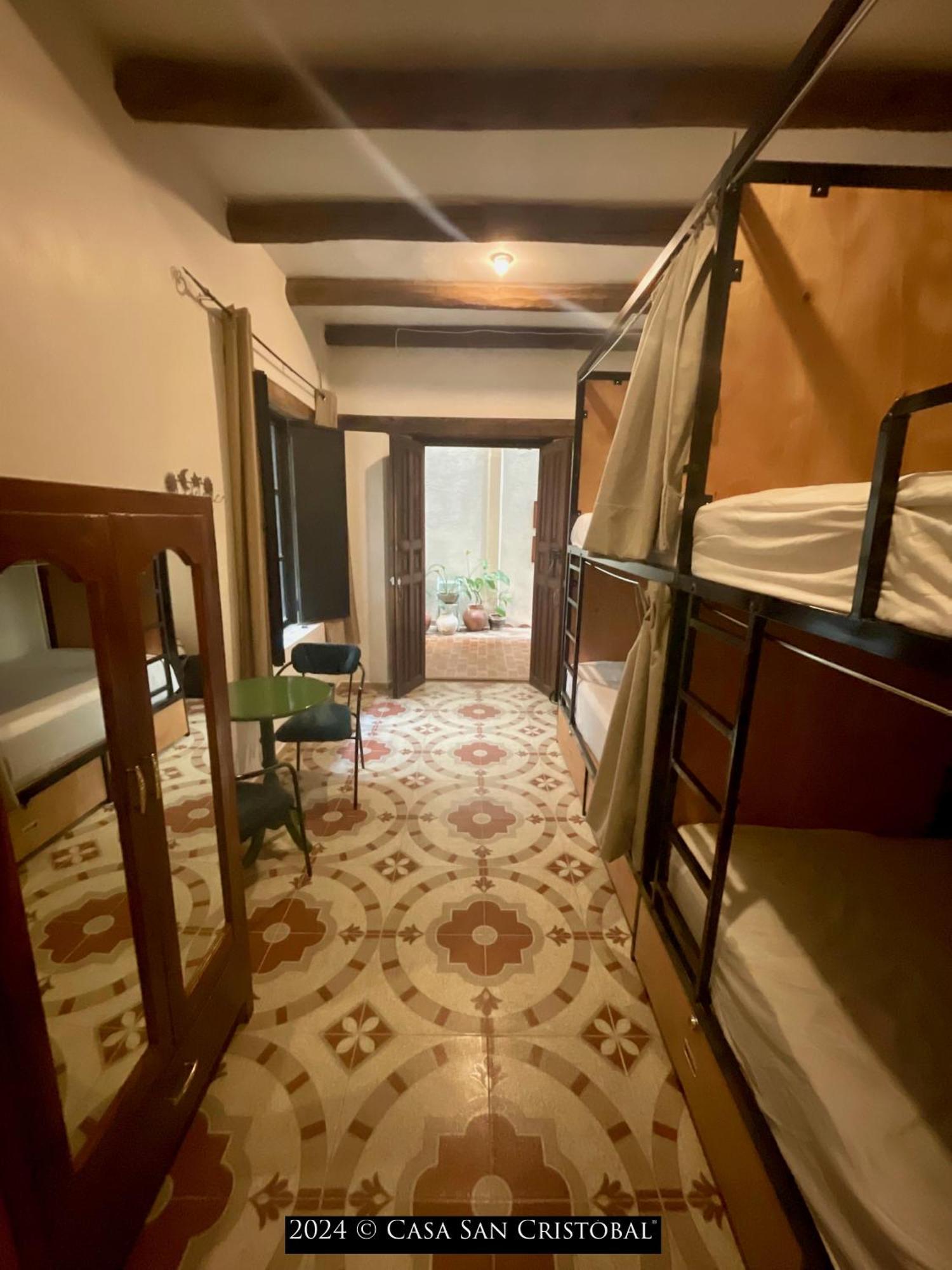 Хостел Casa San Cristobal Сан-Крістобаль-де-лас-Касас Екстер'єр фото